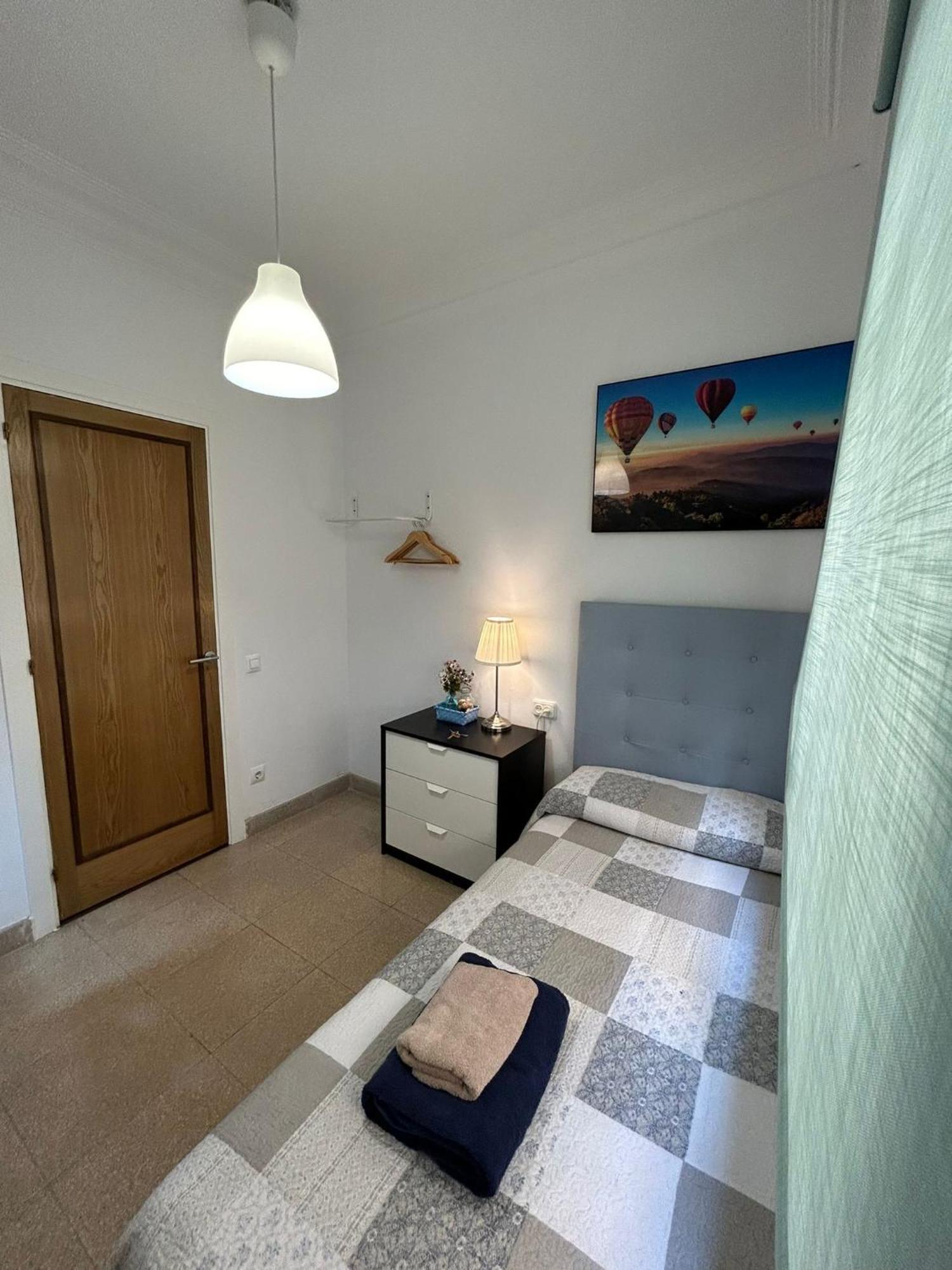 Alojamiento Nuevo Balmes Barcelona Exterior foto