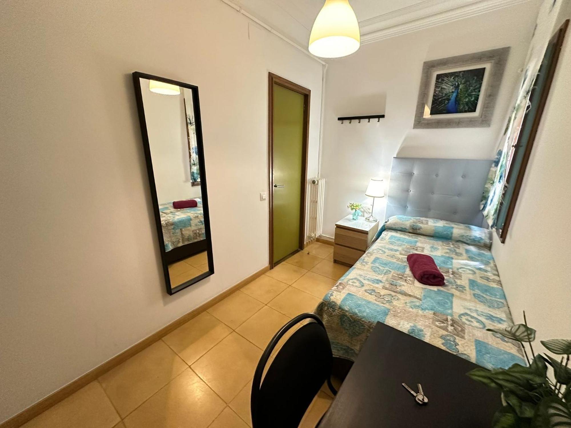 Alojamiento Nuevo Balmes Barcelona Exterior foto
